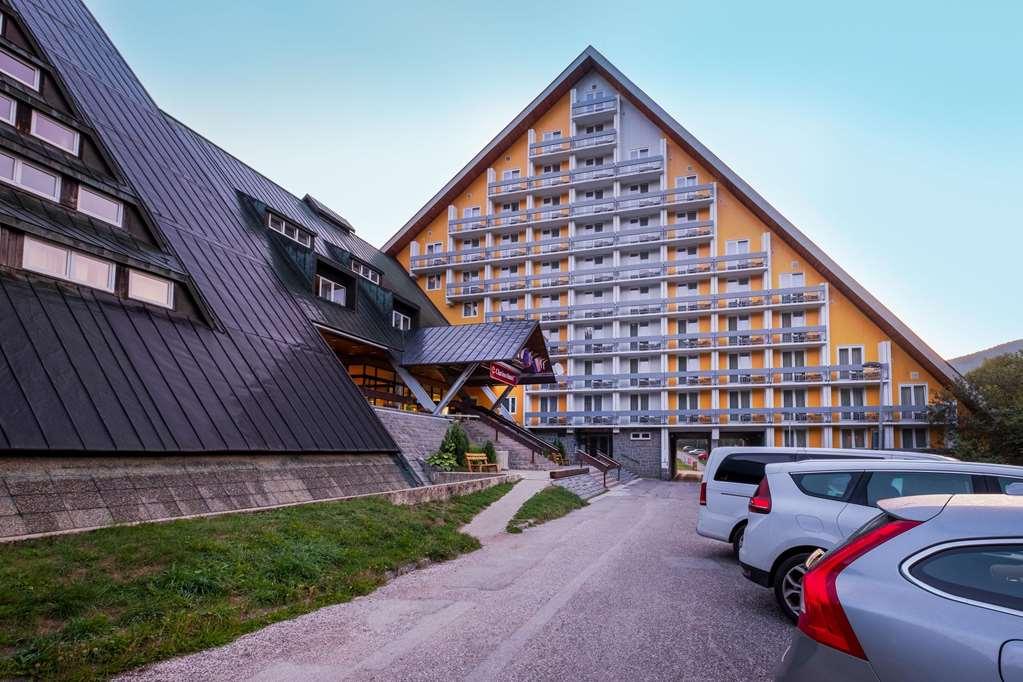 Pinia Hotel & Resort ชปินด์เลอรูฟ มลิน ภายนอก รูปภาพ