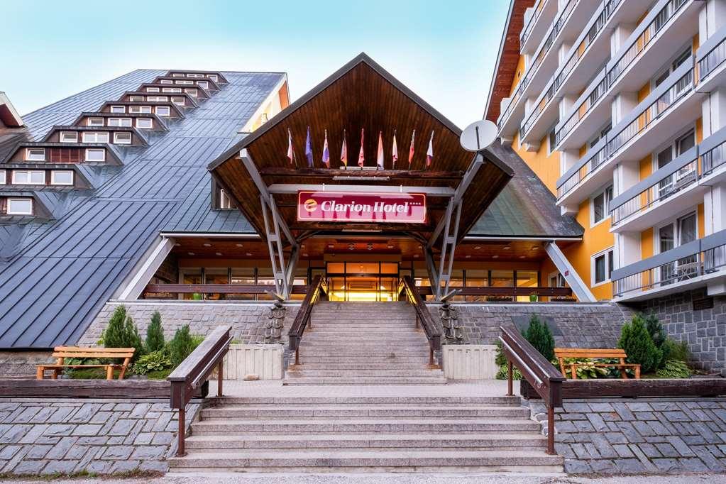 Pinia Hotel & Resort ชปินด์เลอรูฟ มลิน ภายนอก รูปภาพ