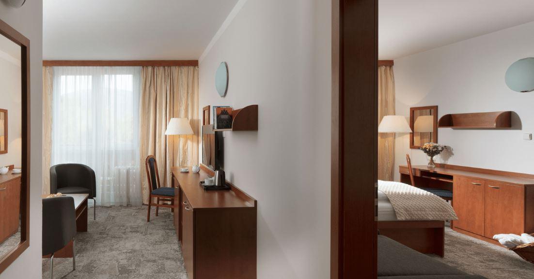 Pinia Hotel & Resort ชปินด์เลอรูฟ มลิน ภายนอก รูปภาพ