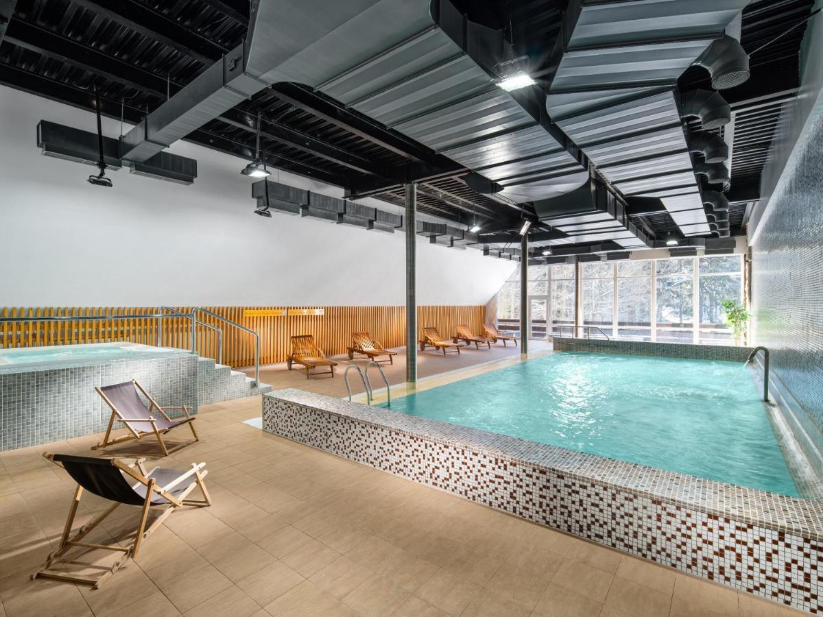 Pinia Hotel & Resort ชปินด์เลอรูฟ มลิน ภายนอก รูปภาพ