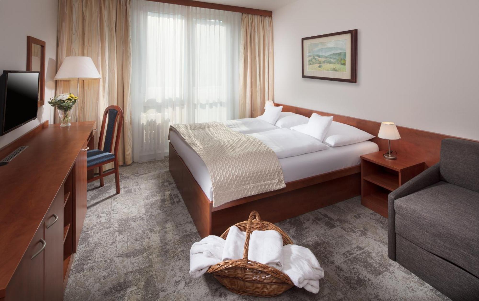 Pinia Hotel & Resort ชปินด์เลอรูฟ มลิน ภายนอก รูปภาพ